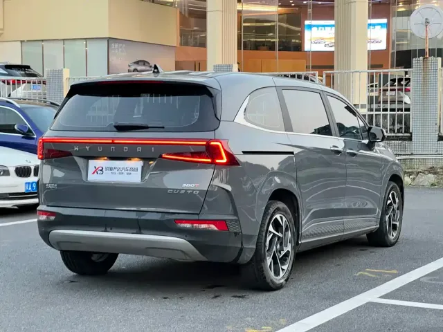 Hyundai Custo — Фото автомобиля 6