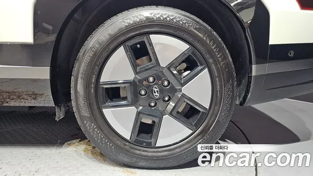 Hyundai Santa Fe MX5 — Фото автомобиля 21