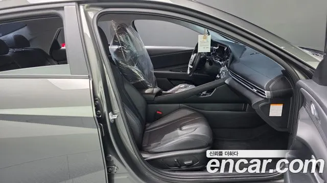 Hyundai Avante CN7 — Фото автомобиля 11
