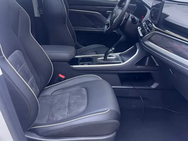 Haval H6 — Фото автомобиля 10