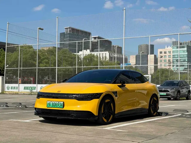 Фотография автомобиля — Zeekr 007