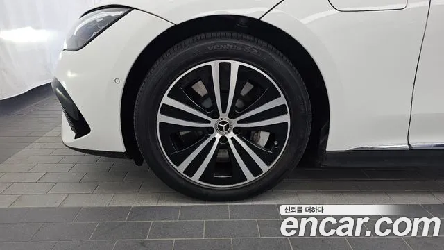 Mercedes-Benz EQE V295 — Фото автомобиля 5