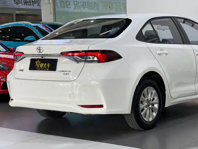 Toyota Corolla — Фото автомобиля 21
