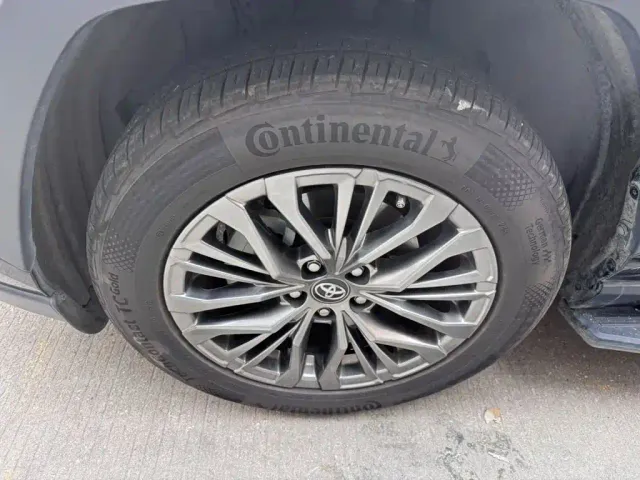 Toyota Wildlander — Фото автомобиля 15