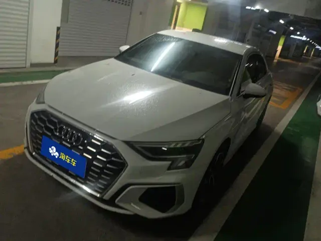 Фотография автомобиля — Audi A3