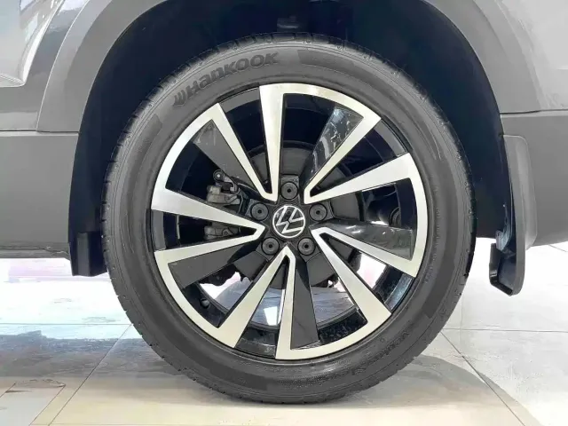 Volkswagen Tharu — Фото автомобиля 18