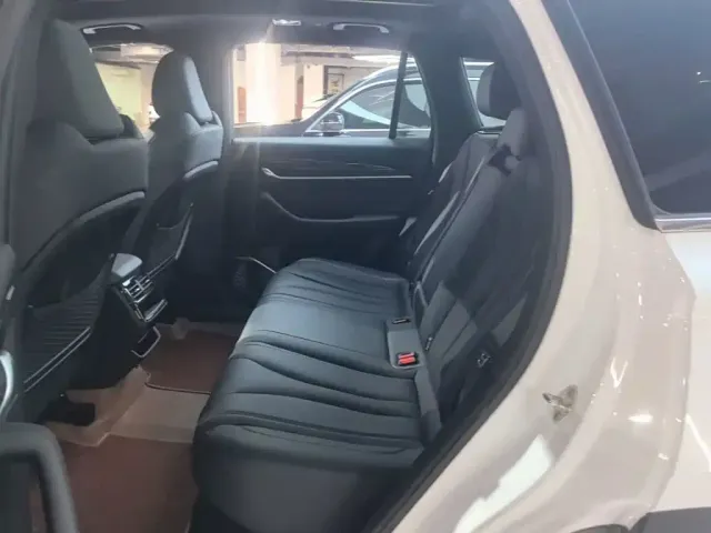 Geely Xingyue L — Фото автомобиля 16