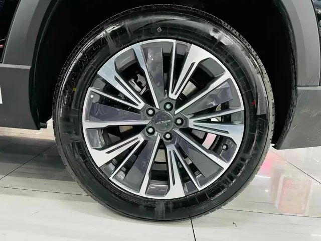 Jetour X90 C-DM — Фото автомобиля 13