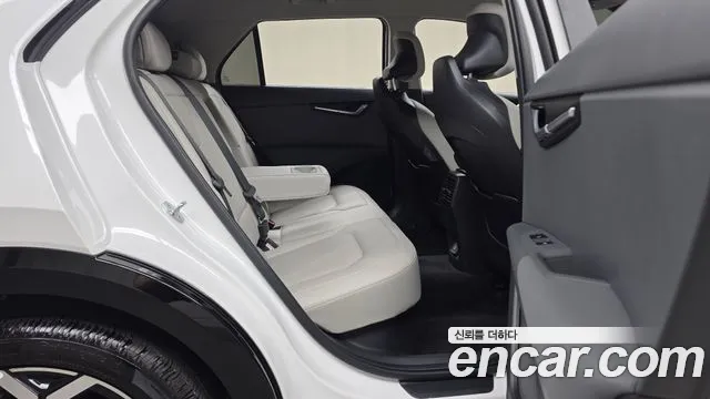 Kia Niro The All New — Фото автомобиля 17