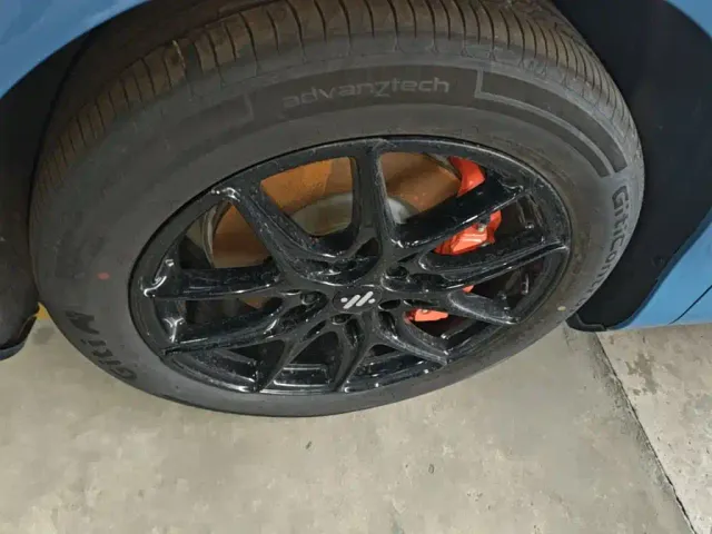 IM Motors LS6 — Фото автомобиля 22