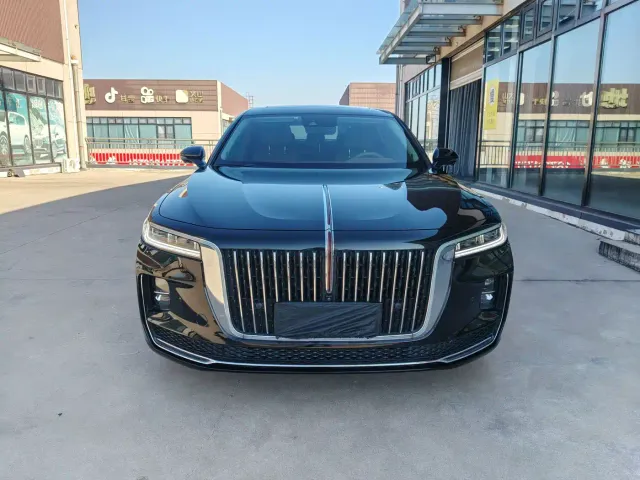 Hongqi H9 — Фото автомобиля 3