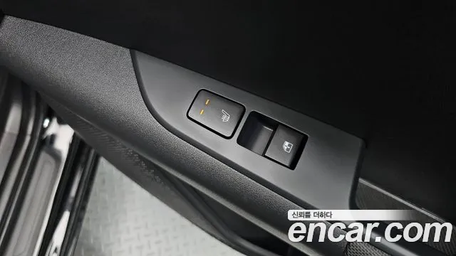 Kia Niro Niro (New) — Фото автомобиля 24