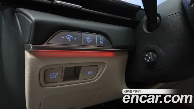 Genesis GV80 — Фото автомобиля 25
