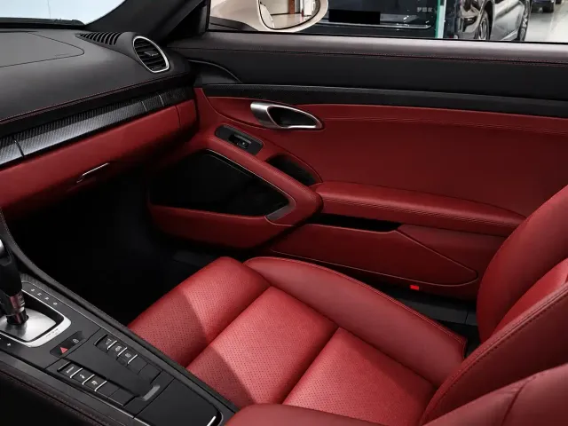 Porsche 718 — Фото автомобиля 11