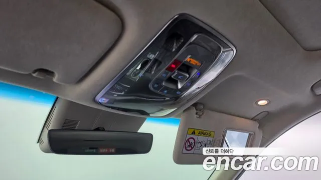 Genesis GV80 — Фото автомобиля 24