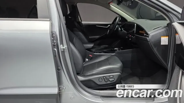 Kia Niro All Niro EV Air — Фото автомобиля 11