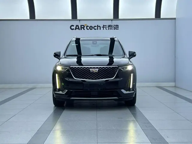 Cadillac XT6 — Фото автомобиля 3