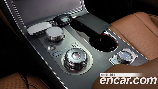 Genesis GV80 2.5T Бензин 2WD — Фото автомобиля 9