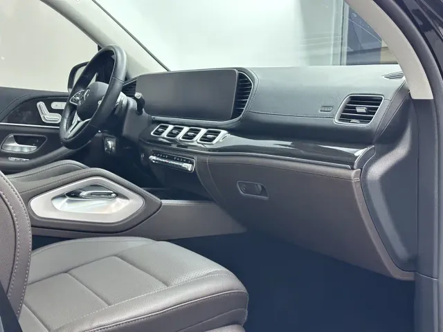 Mercedes-Benz GLS-Class — Фото автомобиля 17