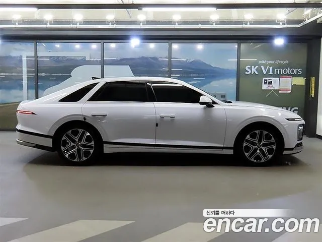 Hyundai Grandeur GN7 — Фото автомобиля 3