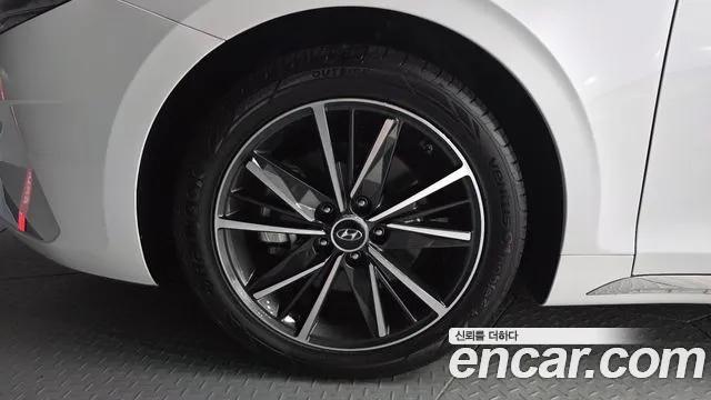 Hyundai Grandeur Новый Grandeur IG — Фото автомобиля 5