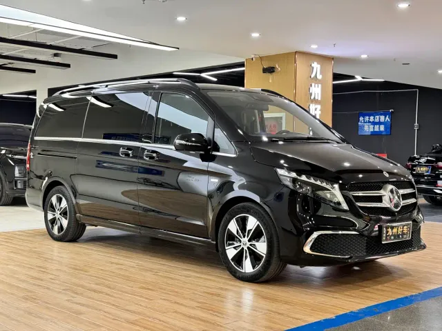 Mercedes-Benz V-Class — Фото автомобиля 3