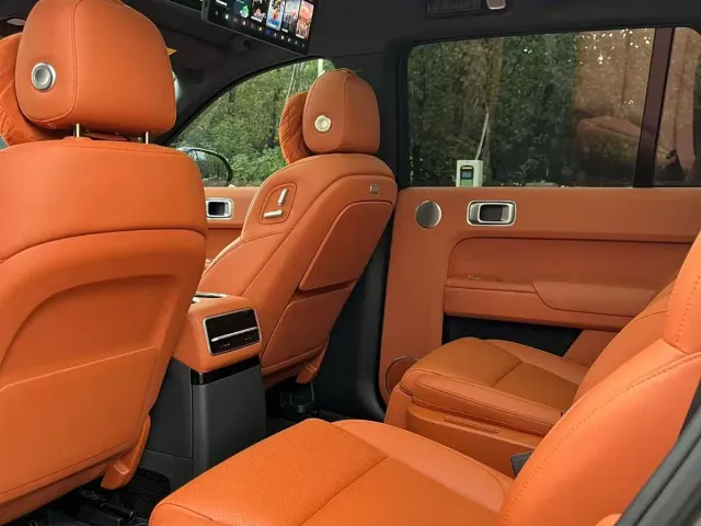 Li Auto L9 — Фото автомобиля 7