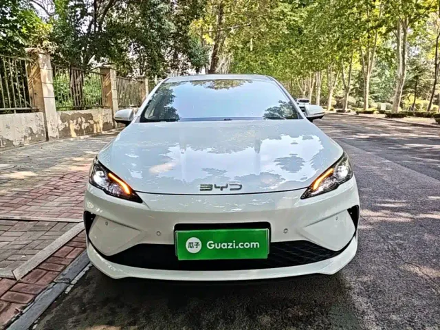 BYD Seal 05 DM-i — Фото автомобиля 2