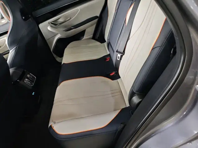 BYD Song PLUS — Фото автомобиля 16