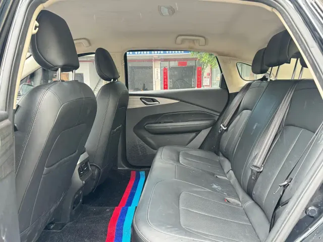 Wuling Starlight — Фото автомобиля 6