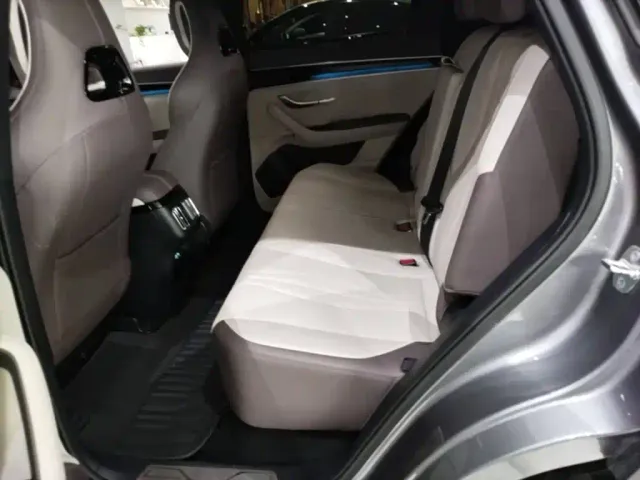 BYD Song PLUS — Фото автомобиля 16