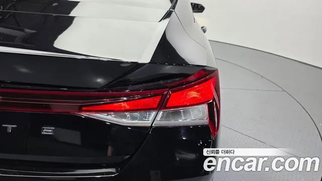 Hyundai AVANTE Avante (CN7) — Фото автомобиля 23