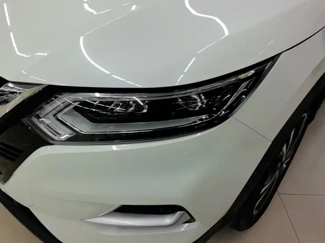 Nissan Qashqai — Фото автомобиля 5