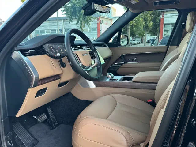 Land Rover Range Rover — Фото автомобиля 8