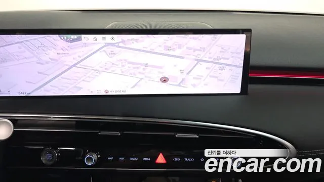 Genesis GV70 2.5T Бензин 2WD — Фото автомобиля 13