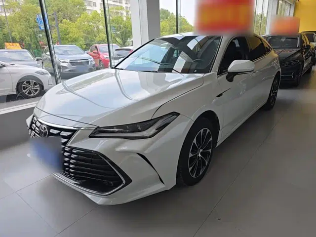 Фотография автомобиля — Toyota Avalon