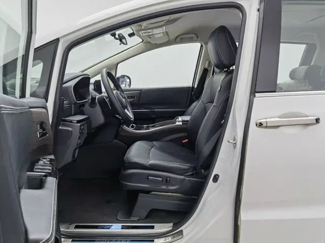 Honda Odyssey — Фото автомобиля 10