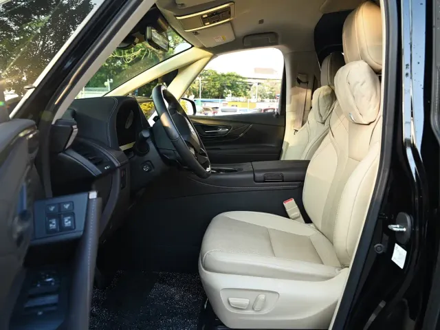 Toyota Alphard — Фото автомобиля 14