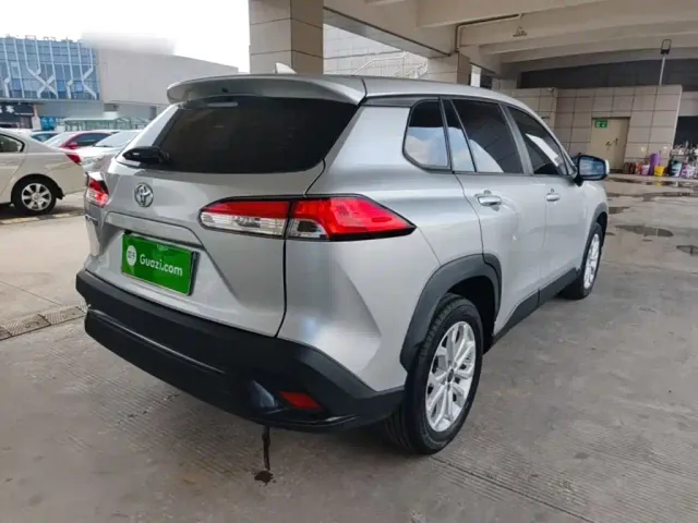 Toyota Frontlander — Фото автомобиля 6
