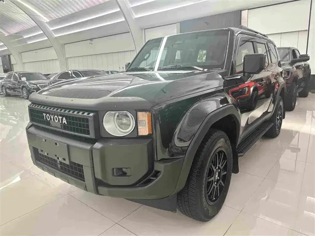 Фотография автомобиля — Toyota Prado