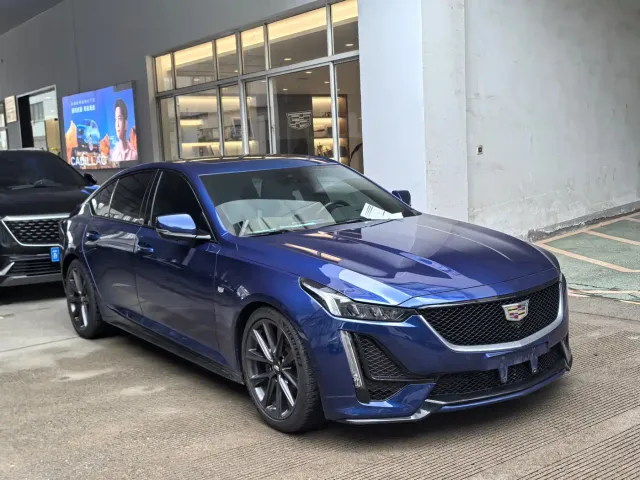 Cadillac CT5 — Фото автомобиля 3