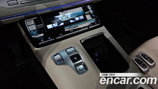 Hyundai Grandeur New — Фото автомобиля 9