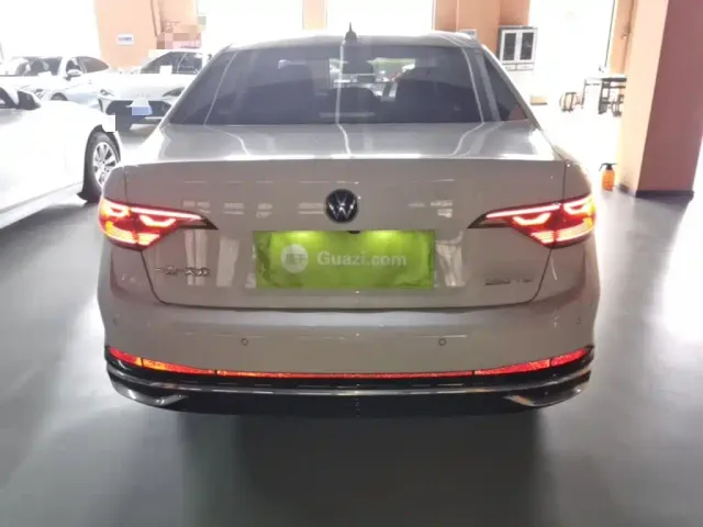 Volkswagen Sagitar — Фото автомобиля 5