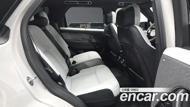 Land Rover Range Rover Sport — Фото автомобиля 12