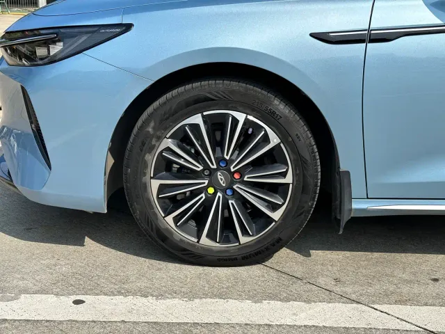Chery Fulwin A8 — Фото автомобиля 7