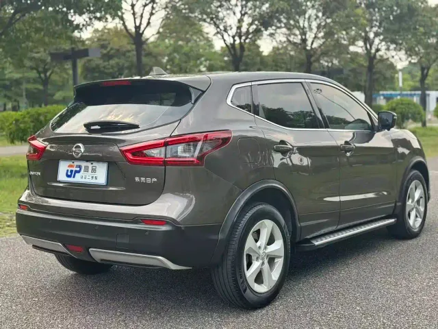 Nissan Qashqai — Фото автомобиля 6