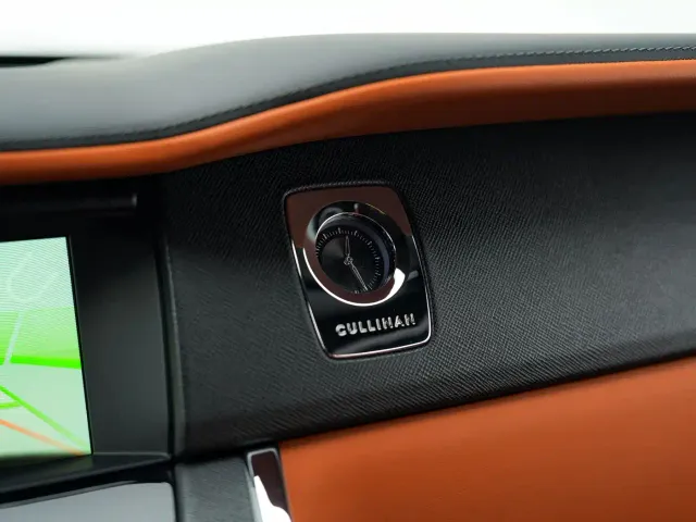 Rolls-Royce Cullinan — Фото автомобиля 22