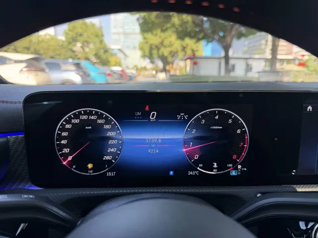 Mercedes-Benz A-Class — Фото автомобиля 15