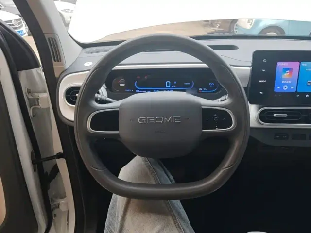 Geely Panda — Фото автомобиля 10