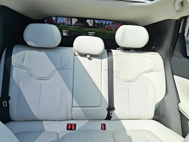 Changan Qiyuan Q05 — Фото автомобиля 14
